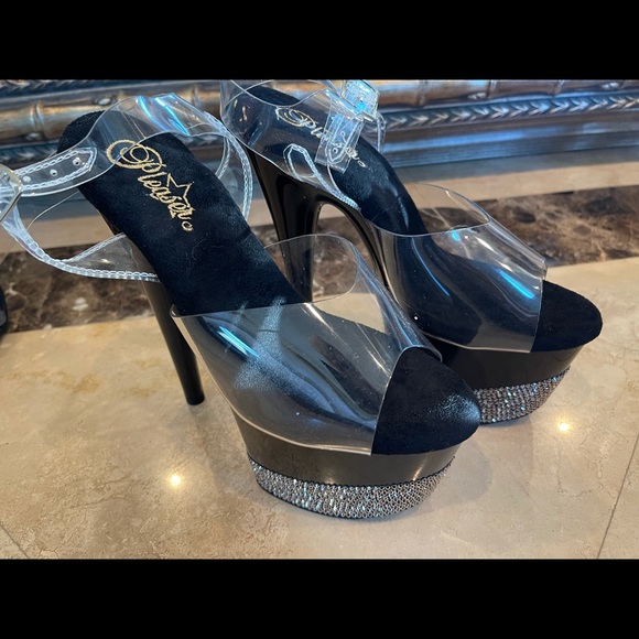 Pleaser Black Sexy Heels size 8…